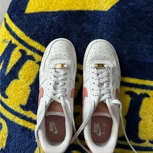 Nike Women Air Force 1’07 Essential “white pink rust” shoes